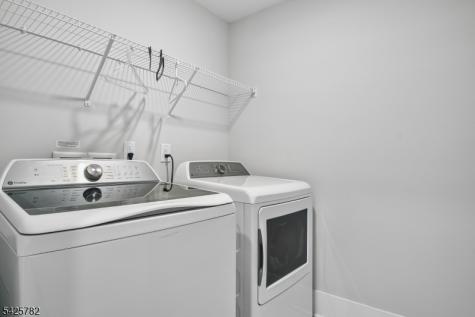 723 Station Road Dunellen NJ 08812