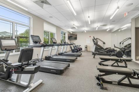 723 Station Road Dunellen NJ 08812