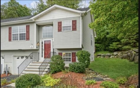 12 Oak Point Drive Hamburg NJ 07419