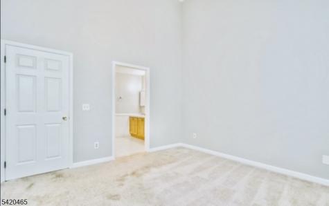 12 Oak Point Drive Hamburg NJ 07419