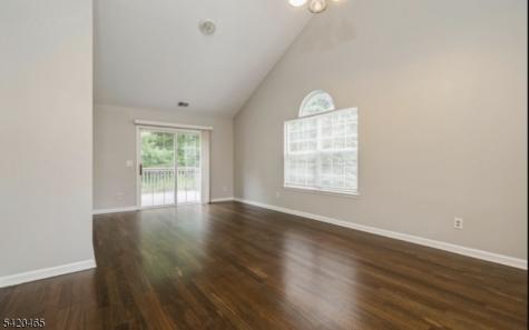 12 Oak Point Drive Hamburg NJ 07419