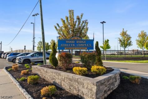 9 Arnold Drive Wood-ridge NJ 07075