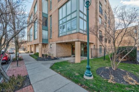 119 Walnut Street Montclair NJ 07042