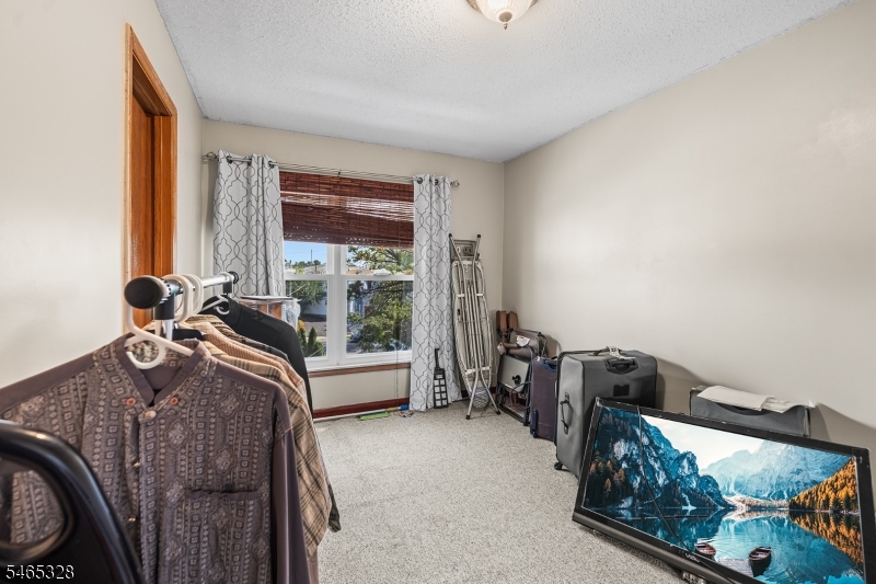 41 Normandy Place Irvington NJ 07111