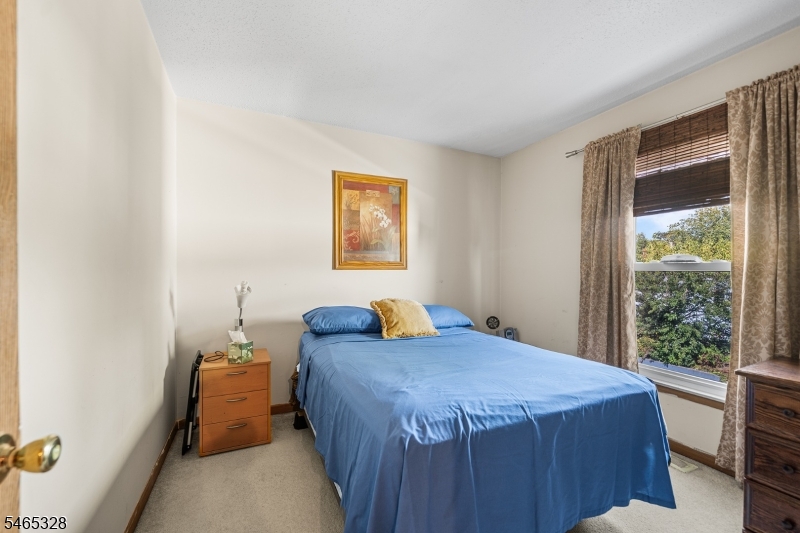 41 Normandy Place Irvington NJ 07111