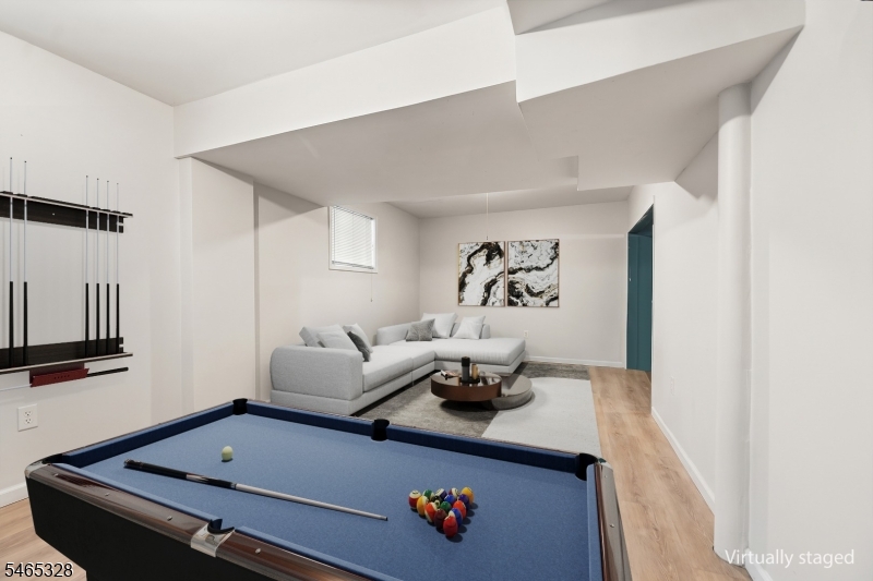 41 Normandy Place Irvington NJ 07111