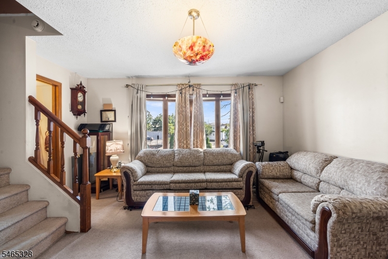 41 Normandy Place Irvington NJ 07111