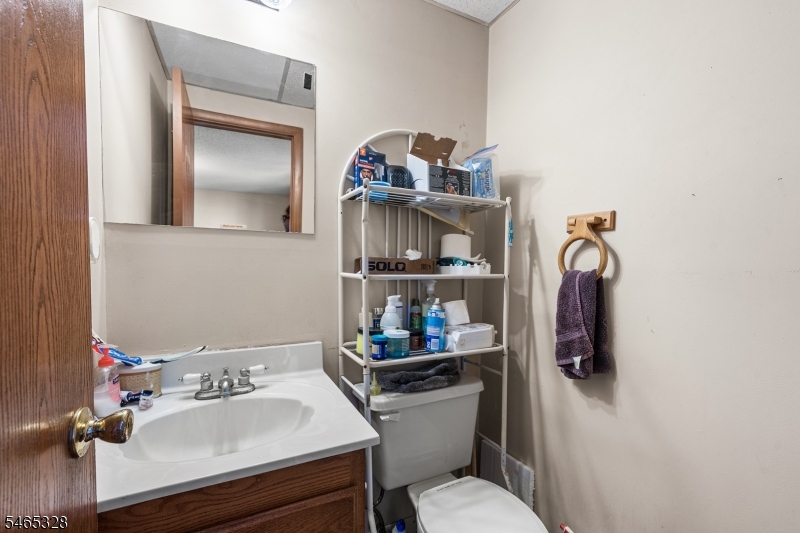 41 Normandy Place Irvington NJ 07111