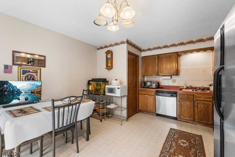 41 Normandy Place Irvington NJ 07111