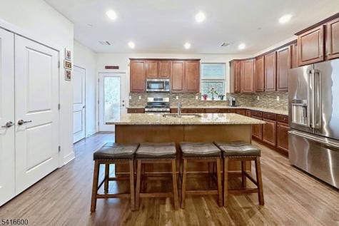 308 Parkview Lane Rockaway NJ 07866