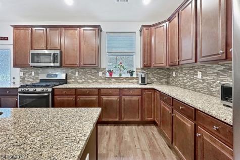 308 Parkview Lane Rockaway NJ 07866