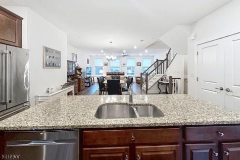 308 Parkview Lane Rockaway NJ 07866