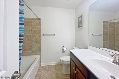 308 Parkview Lane Rockaway NJ 07866