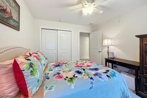 308 Parkview Lane Rockaway NJ 07866