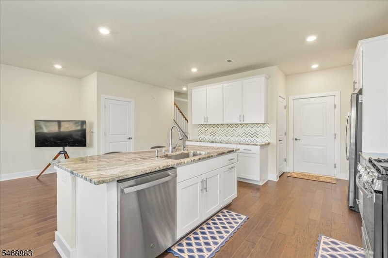 1104 Churchill Circle Branchburg NJ 08876