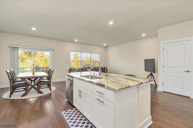 1104 Churchill Circle Branchburg NJ 08876
