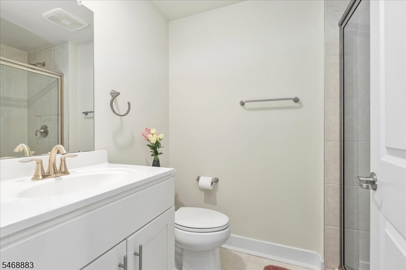 1104 Churchill Circle Branchburg NJ 08876