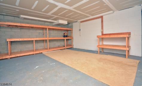 125 Exeter Court Piscataway NJ 08854