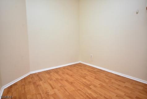 125 Exeter Court Piscataway NJ 08854
