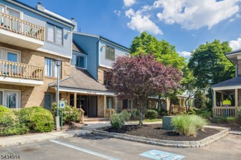 116 Peach Street Woodbridge NJ 07001