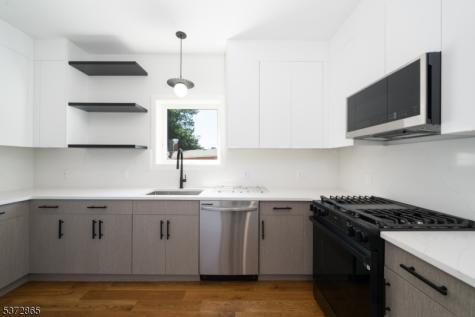 67 Virginia Avenue Jersey City NJ 07304