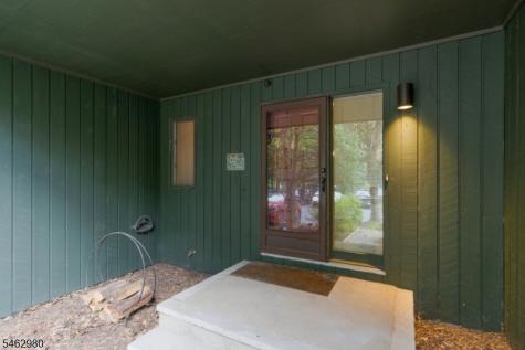 14 Carla Court Morristown NJ 07960