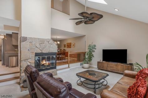 14 Carla Court Morristown NJ 07960
