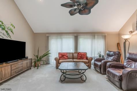 14 Carla Court Morristown NJ 07960