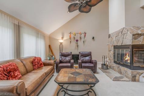 14 Carla Court Morristown NJ 07960