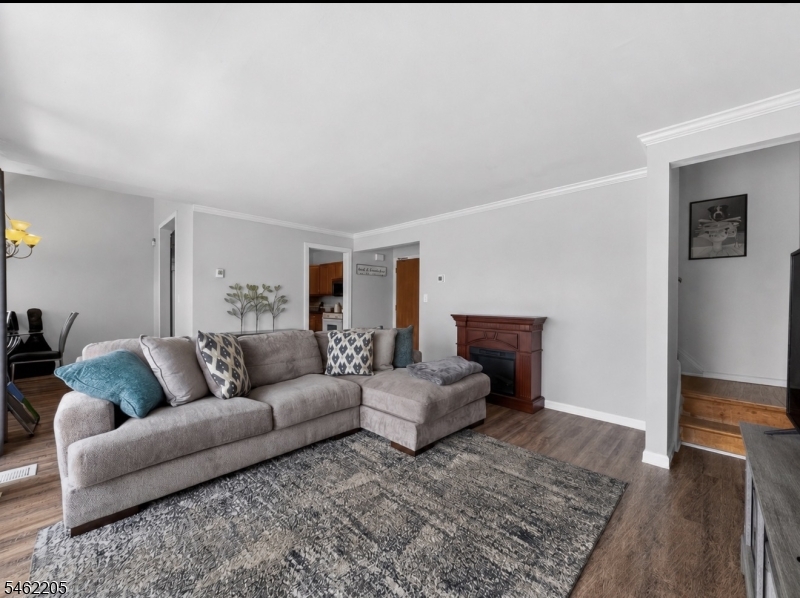 466 Pompton Avenue Cedar Grove NJ 07009