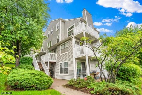 45 Fox Run Drive Englewood NJ 07631