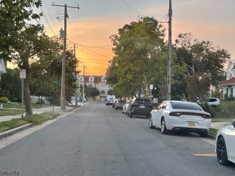 3817 Ventnor Atlantic NJ 08401