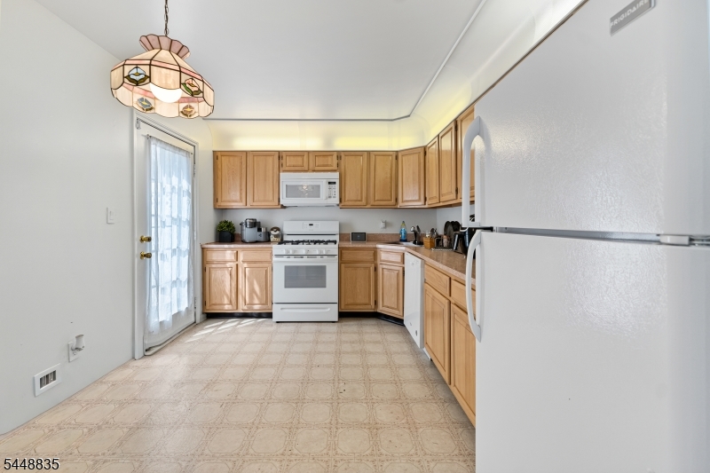 25 Holly Street Jersey City NJ 07305