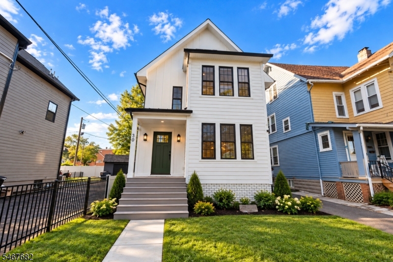 30 Irving St., Unit 2 Montclair NJ 07042