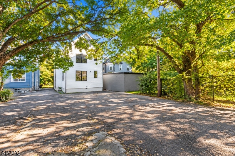 30 Irving St., Unit 2 Montclair NJ 07042