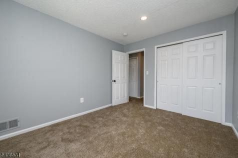 913 Timberbrooke Drive Bedminster NJ 07921