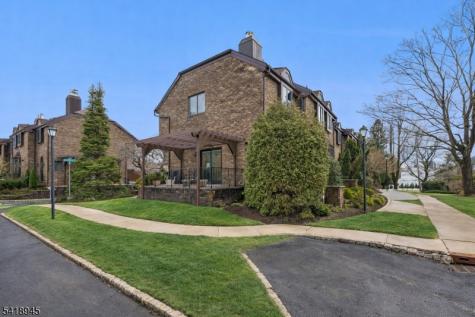9 Klara Court Madison NJ 07940