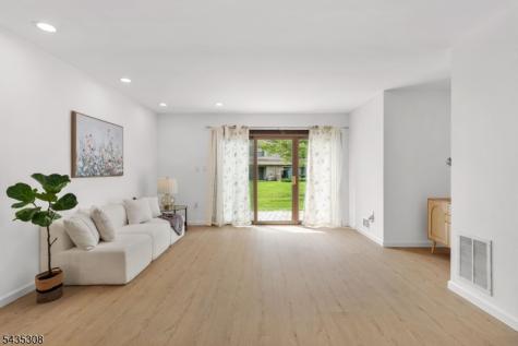 309 English Place Bernards NJ 07920