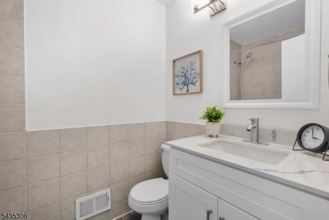 309 English Place Bernards NJ 07920