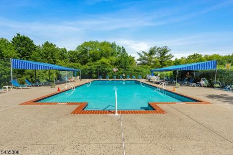 309 English Place Bernards NJ 07920