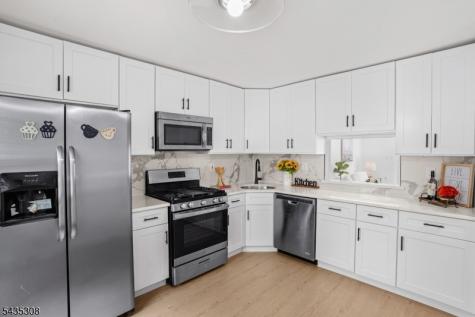309 English Place Bernards NJ 07920