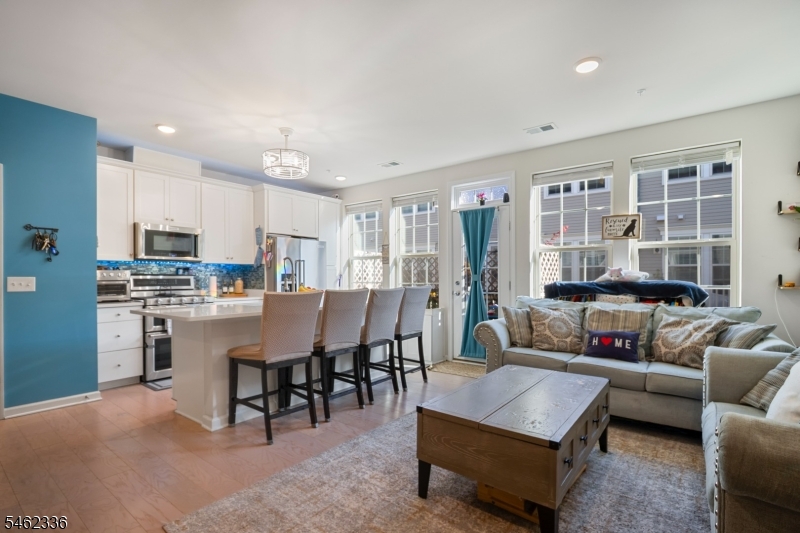 39 S Davenport Street Somerville NJ 08876