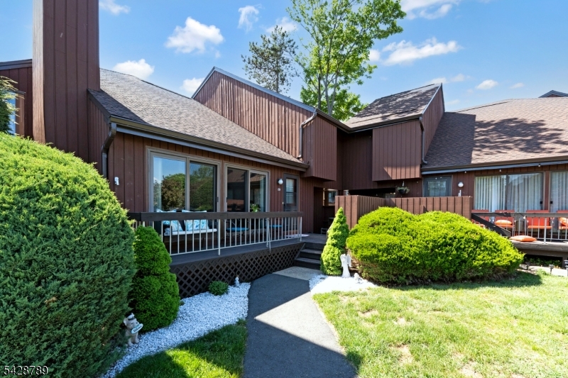 59 Taurus Dr 2d Hillsborough NJ 08844
