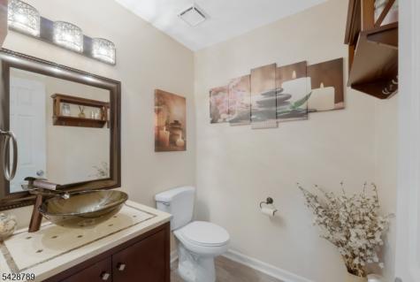 59 Taurus Dr 2d Hillsborough NJ 08844
