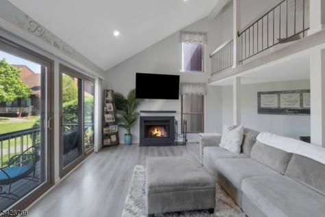 59 Taurus Dr 2d Hillsborough NJ 08844