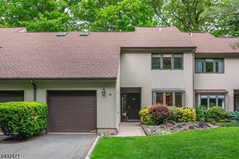 21 Lockley Court Mountain Lakes NJ 07046