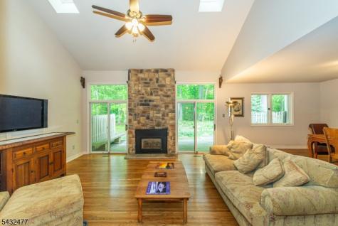 21 Lockley Court Mountain Lakes NJ 07046