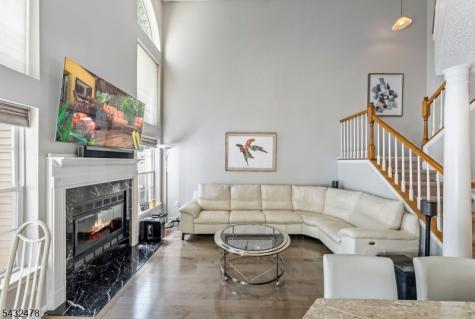 78 Heritage Court Montville NJ 07082