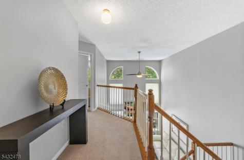 78 Heritage Court Montville NJ 07082