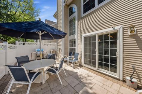 78 Heritage Court Montville NJ 07082